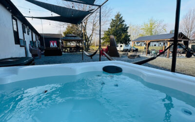 Bentonville Hotel With Hot Tub and Sauna